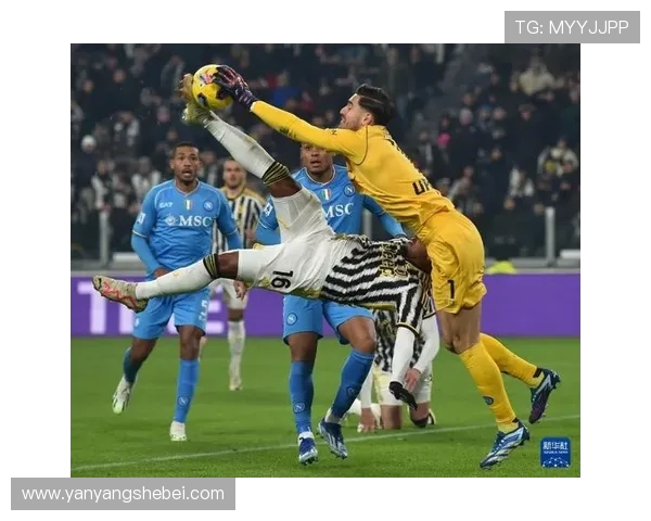 意甲-霍伊伦双响伊尔迪兹破门 那不勒斯2-1尤文图斯